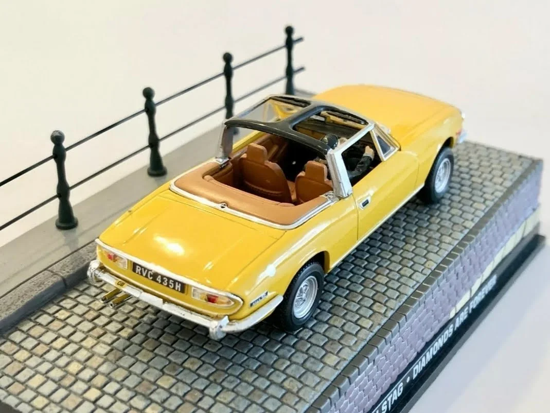 JAMES BOND 007 DIAMONDS ARE FOREVER CAR CHASE SCENE DISPLAY DIORAMA 1:43 SCALE, изображение 4