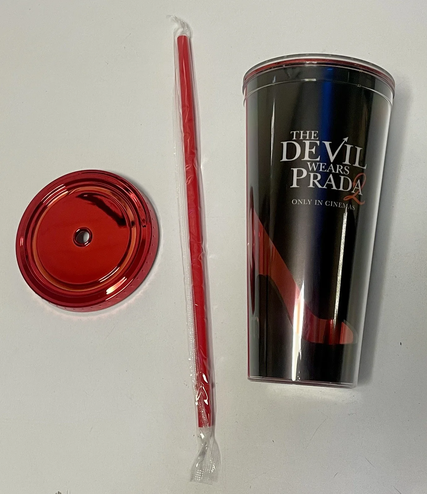 The Devil Wears Prada 2 Iconic Black New UK Cinema Exclusive Double Walled Cup, изображение 3