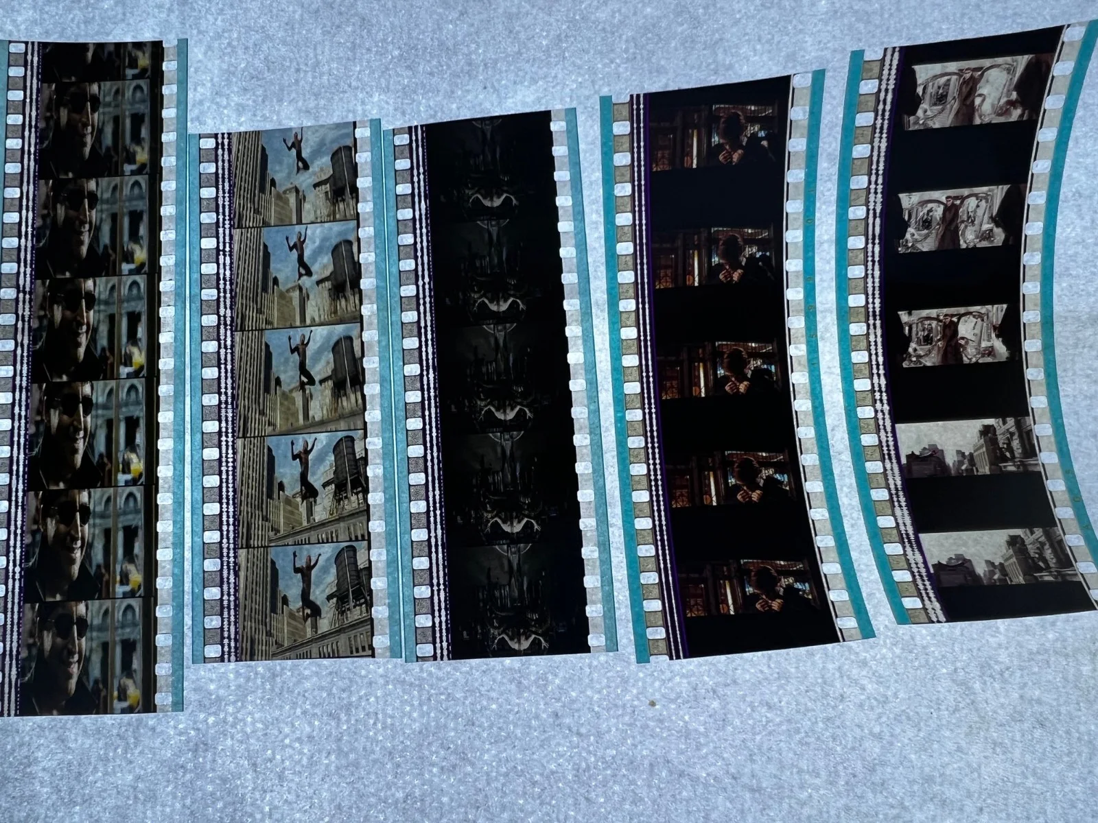 Spiderman 2 35mm Film Cells Strips - 5 Strips of 5 Cells FREE P&P, изображение 2