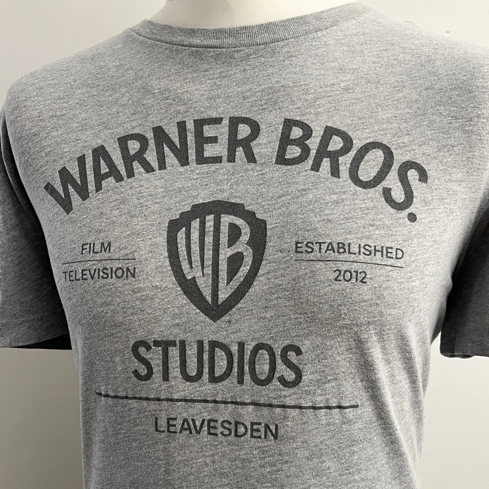 AQUAMAN AND THE LOST KINGDOM Cast & Crew T-Shirt L Production Gift Movie DC 2021, изображение 4