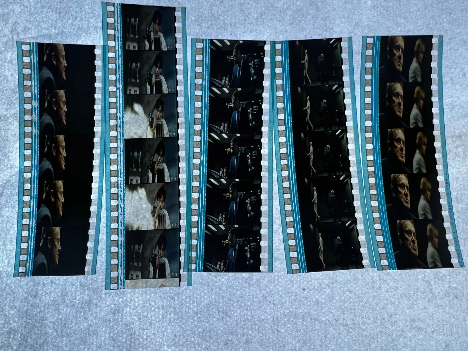 Salt 35mm Film Cells Strips - 5 Strips of 5 Cells FREE P&P, изображение 3