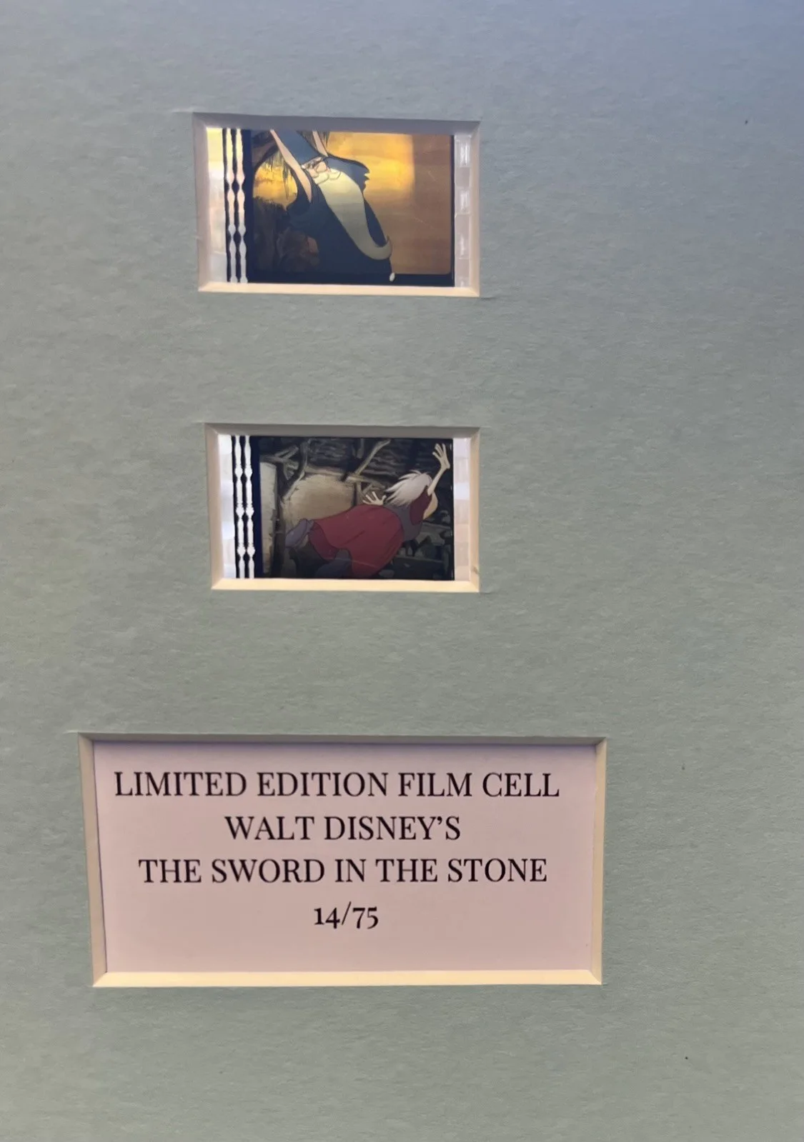 THE SWORD IN THE STONE. 35mm Film Cell Mounted Display, изображение 3