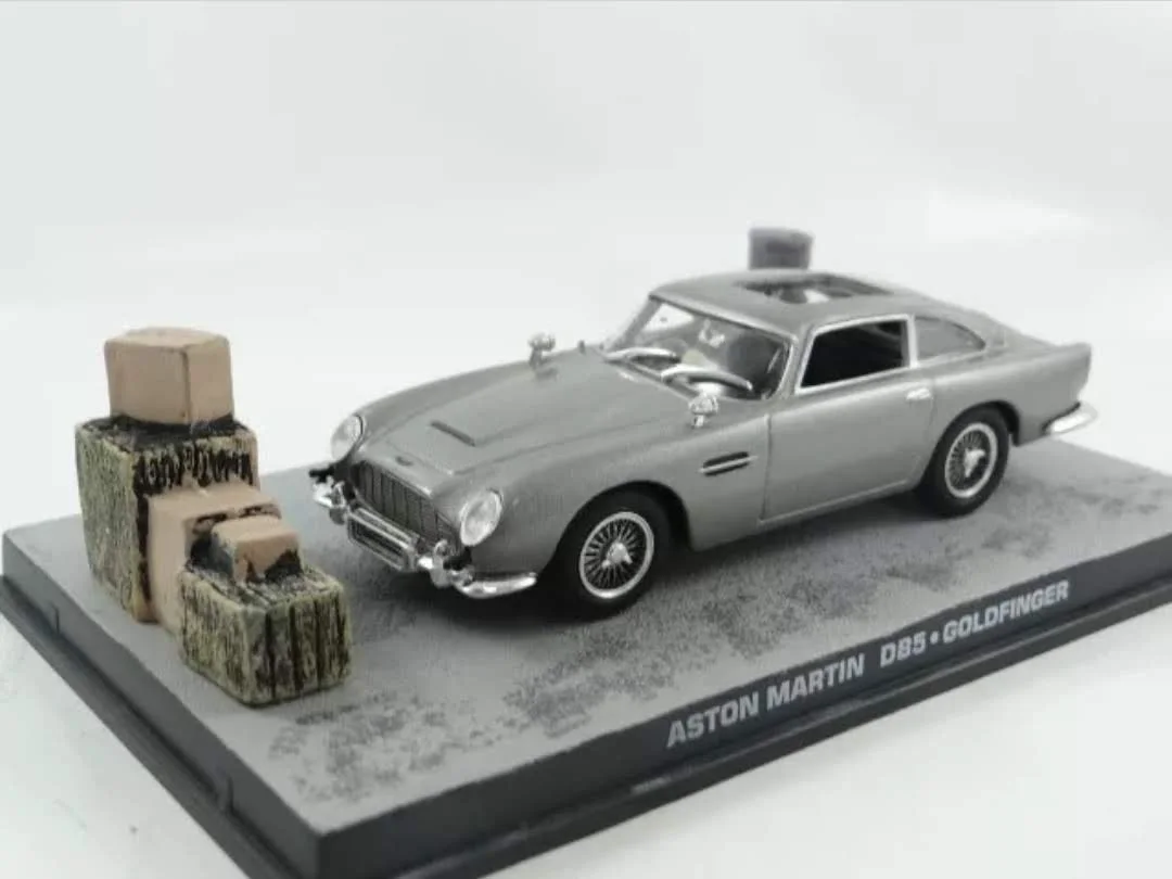 JAMES BOND 007 GOLDFINGER CAR CHASE FILM SCENE DISPLAY DIORAMA 1:43 SCALE MODEL, изображение 2