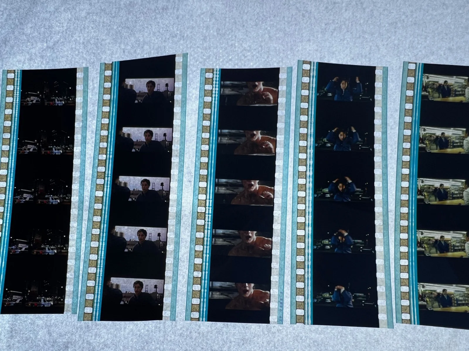 Wanted 35mm Film Cells Strips - 5 Strips of 5 Cells FREE P&P, изображение 3