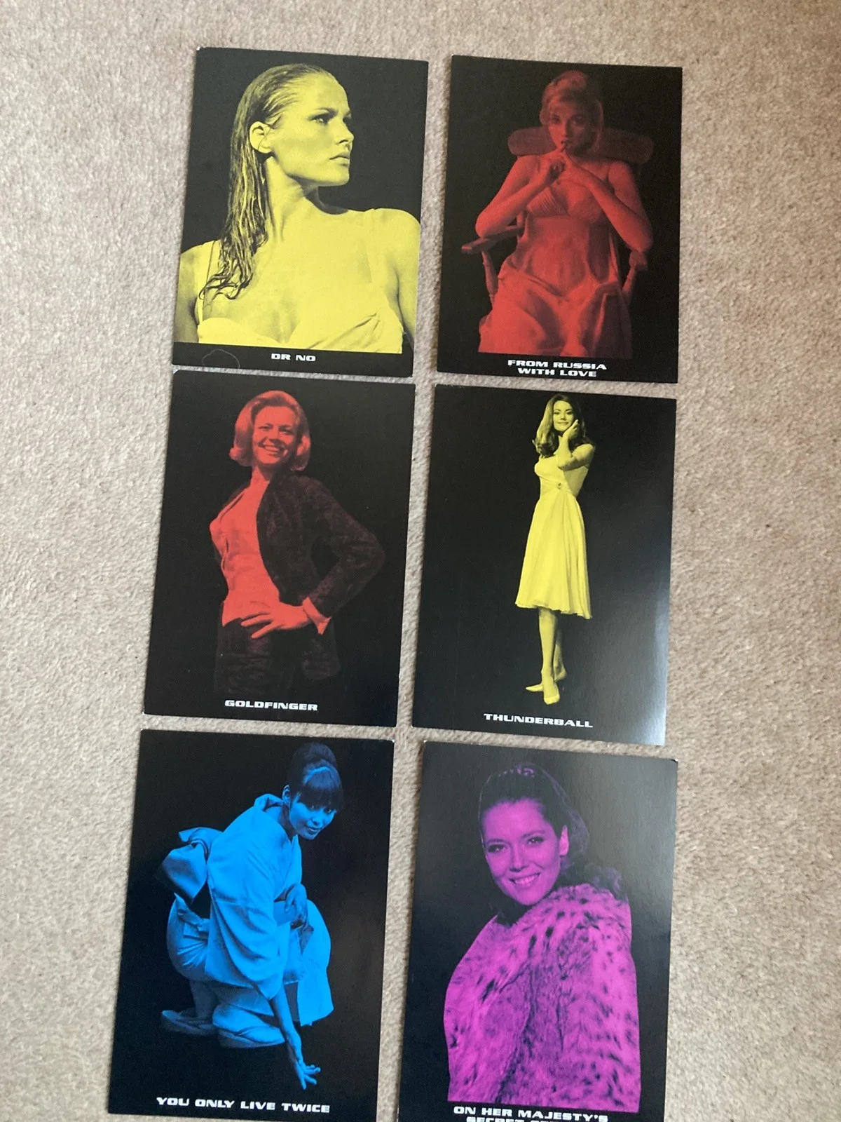 James Bond Girls - Complete Set of 19 Promotional Postcards - Women of 007. Rare, изображение 2