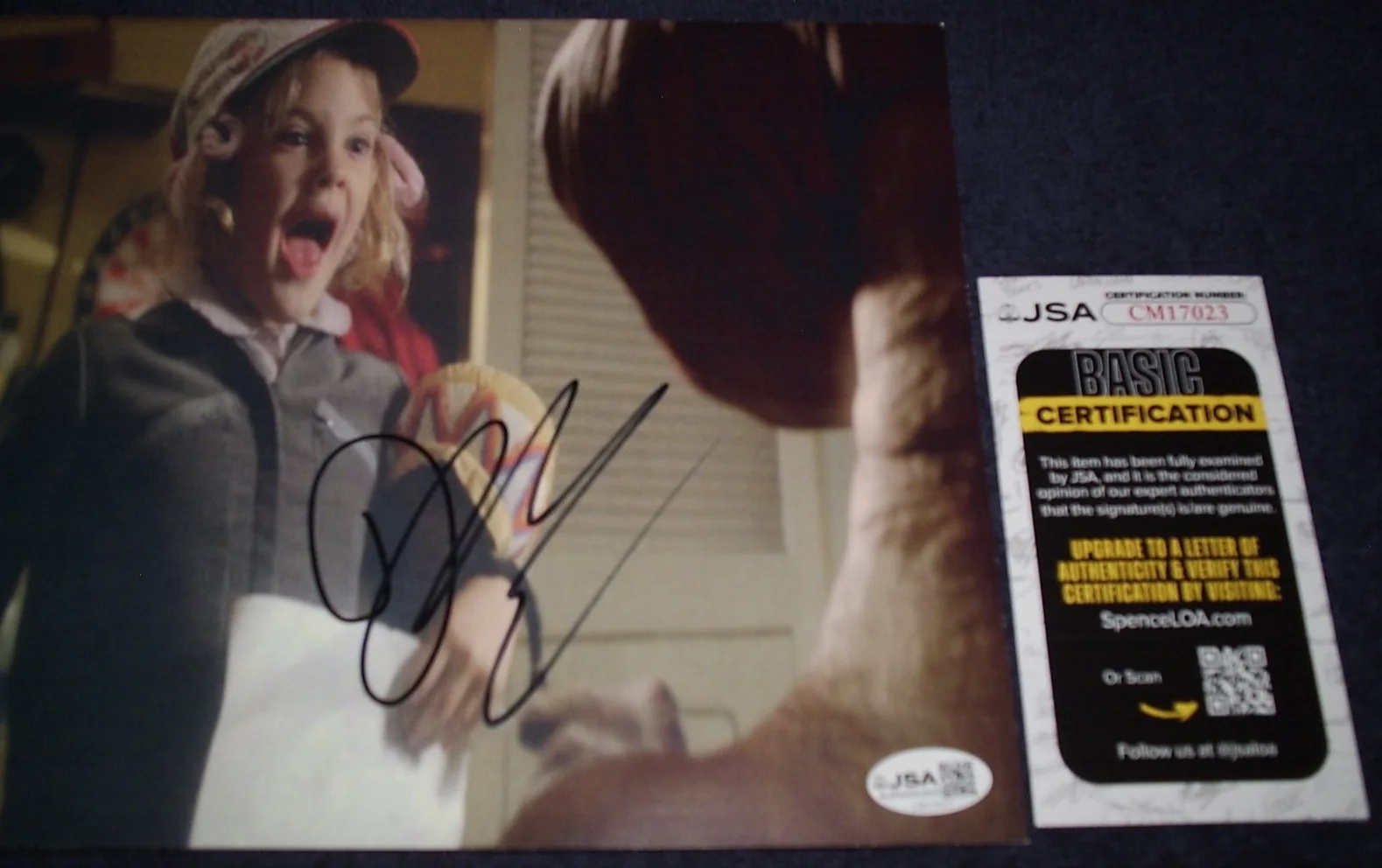 DREW BERRYMORE — DREW BERRYMORE SIGNED PHOTO 8X10 COLOR "E.T." EXTRA TERRESTRIAL XRARE L@@K JSA