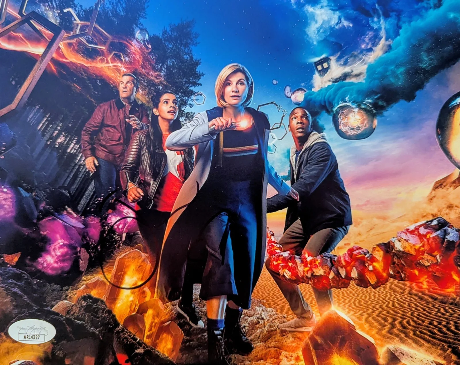 Jodie Whittaker — Jodie Whittaker Signed Autographed Doctor Who 8x10 Photo JSA COA