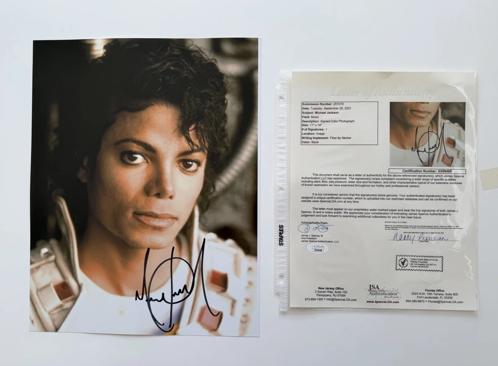 MICHAEL JACKSON SIGNED King Of Pop HUGE 11x14 Photo MJ Moonwalk Thriller bad, изображение 2