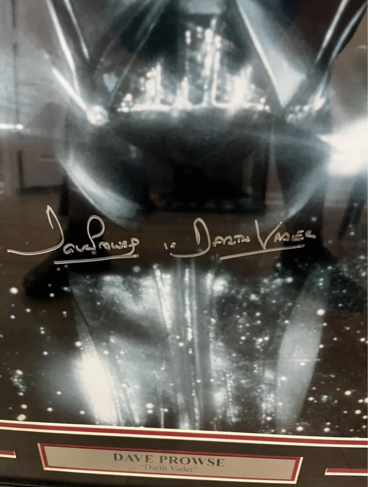 Dave Prowse — Dave Prowse Signed Darth Vader Star Wars Original Photo Beckett Authenticated, image 2