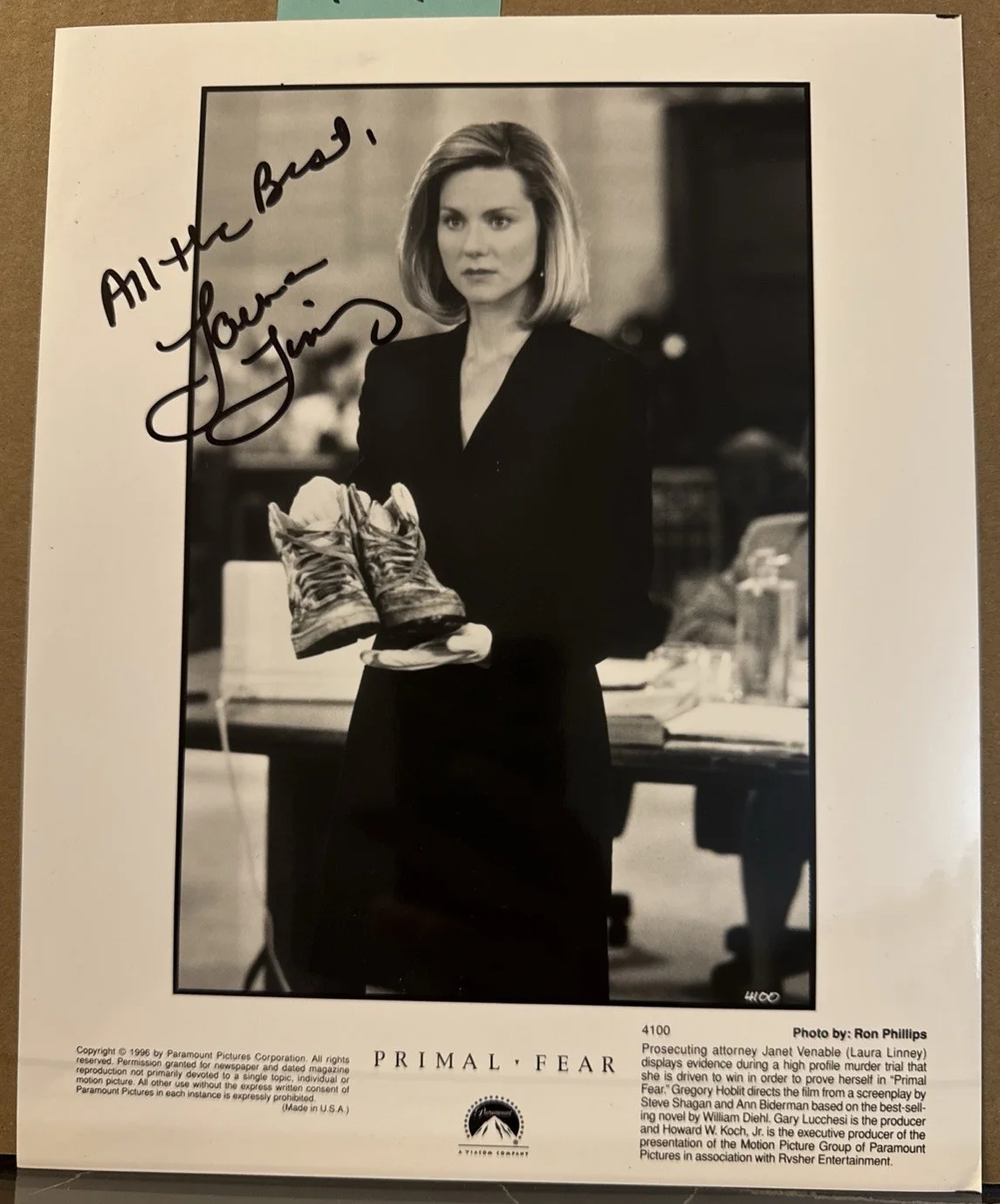 Laura Linney — VTG Laura Linney Primal Fear Hand Signed Original 8x10" Promo Photo Autograph