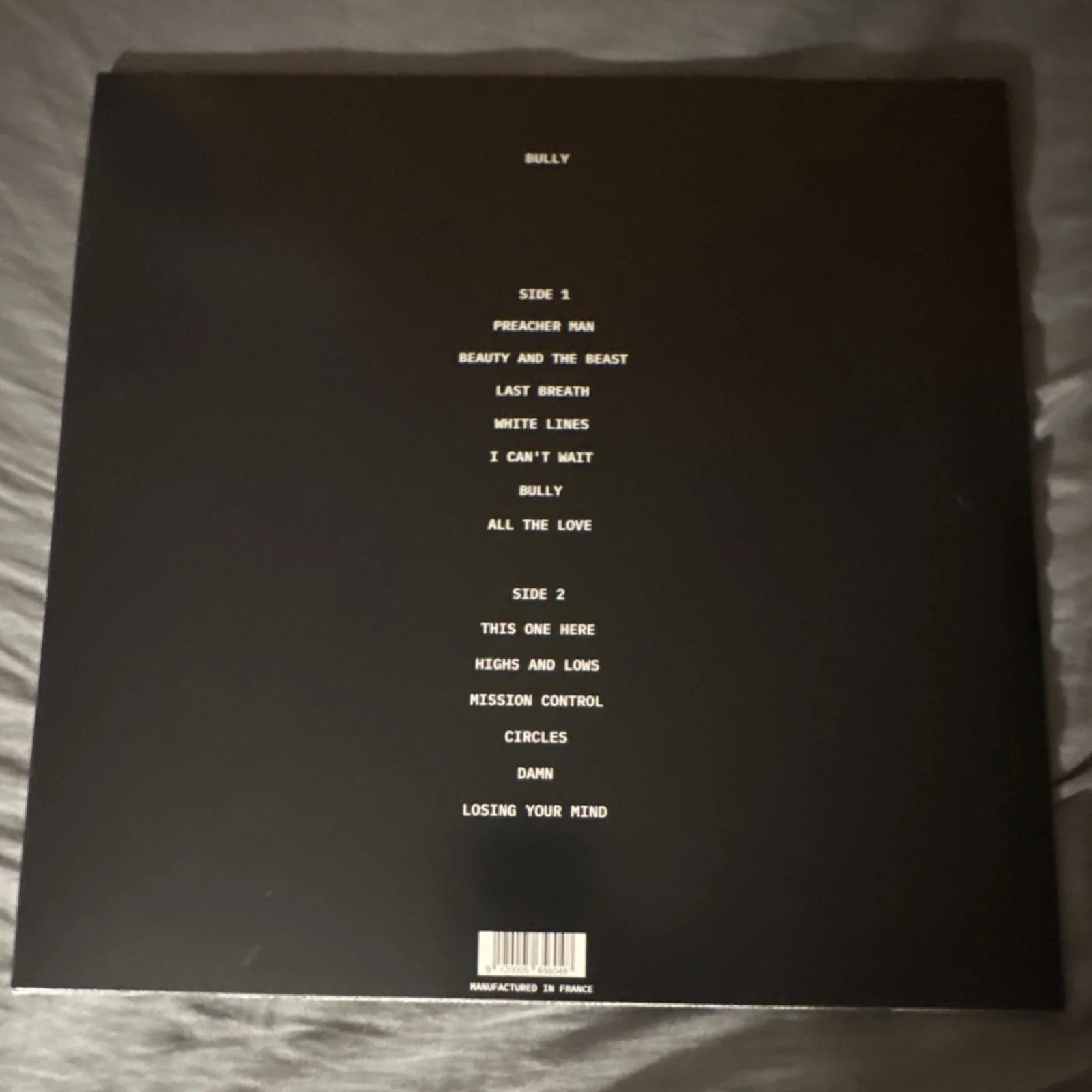 (SIGNED) BULLY - Ye Autographed Original Vinyl Record Black, image 3