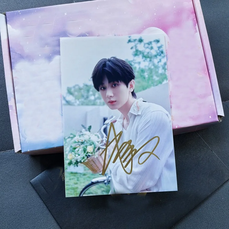 Cheng Yi Autographed Signed Photos Collection, image 3