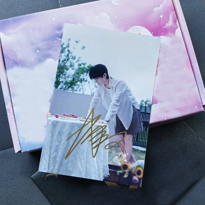 Cheng Yi Autographed Signed Photos Collection, image 4