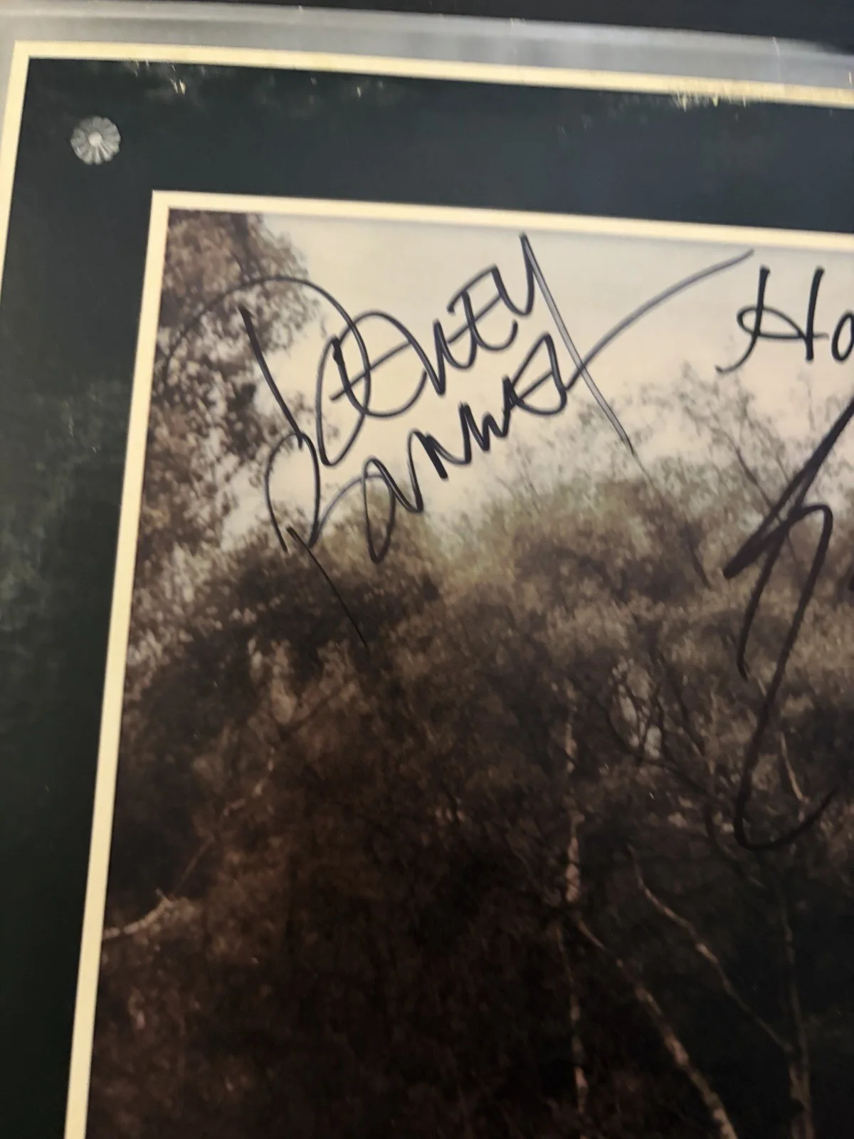 America Signed Holiday LP Autographed By Dewey Bunnell And Gerry Beckley, изображение 2