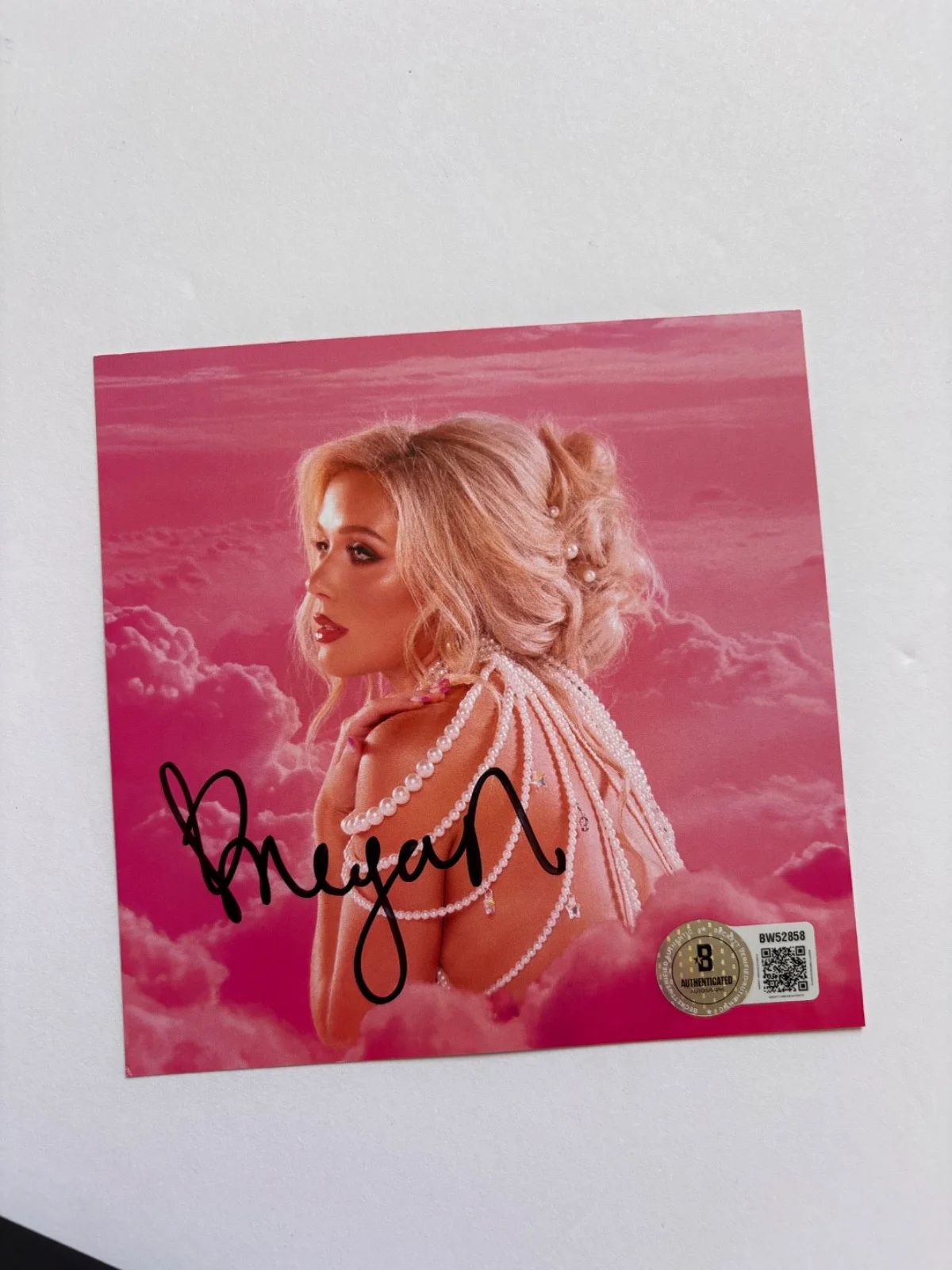 MEGAN MORONEY SIGNED CLOUD 9 CD COVER INSERT FRAMED SINGER SEXY BAS, image 2