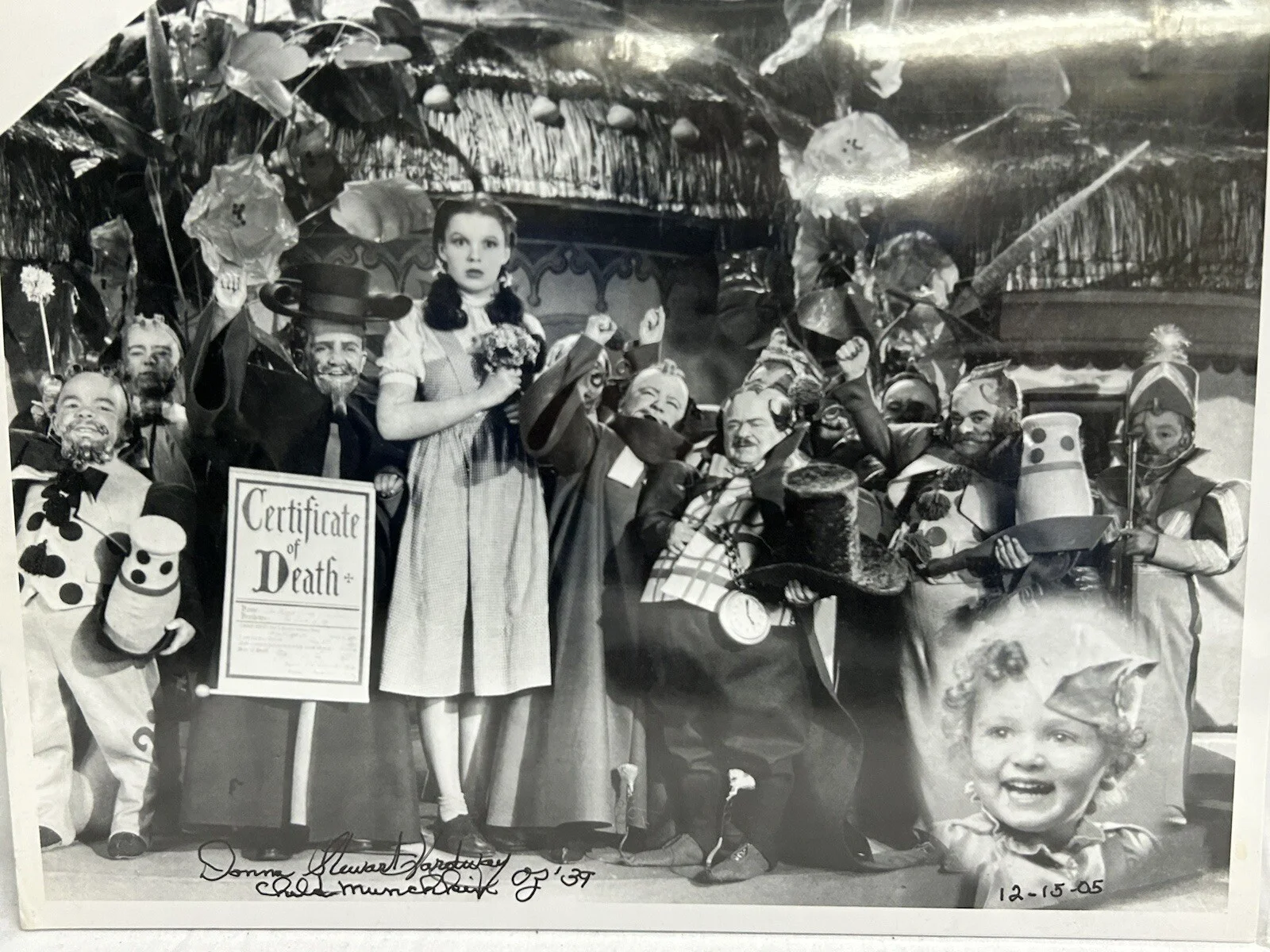 Donna Stewart-Hardway — Donna Stewart Hardway Wizard Of Oz Black & White Photograph Signed 2005