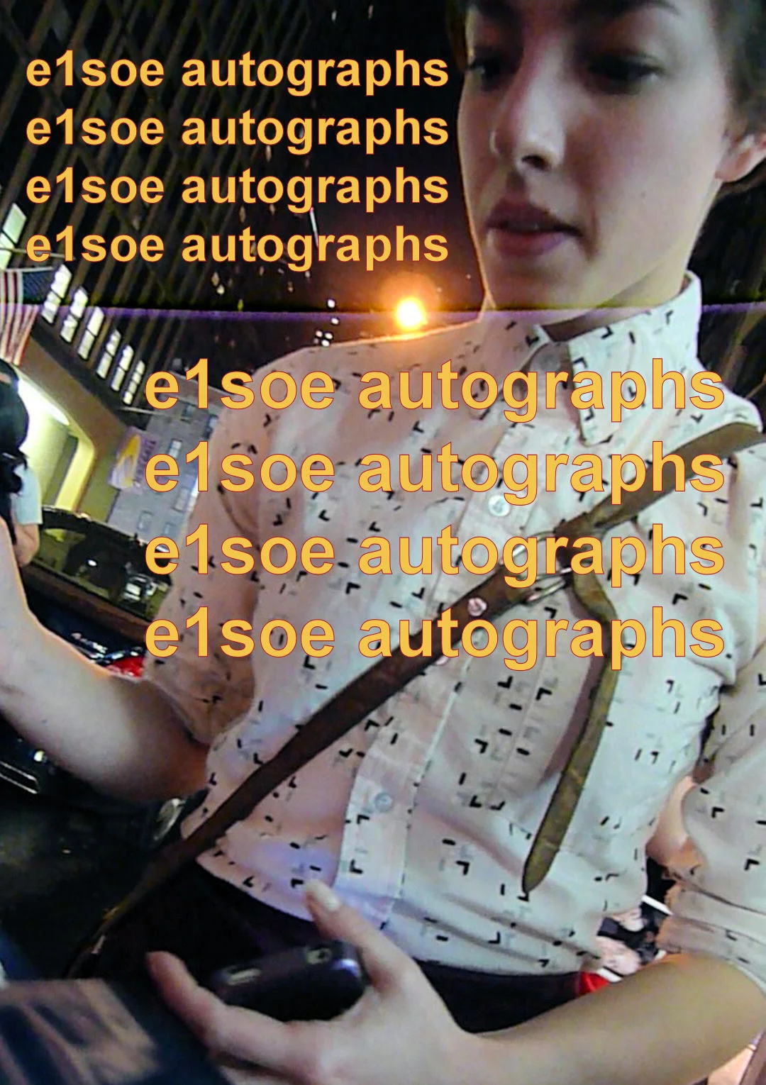Olivia Thirlby — Olivia Thirlby signed 8x10 photo - In Person Proof - Juno, Dredd, image 3