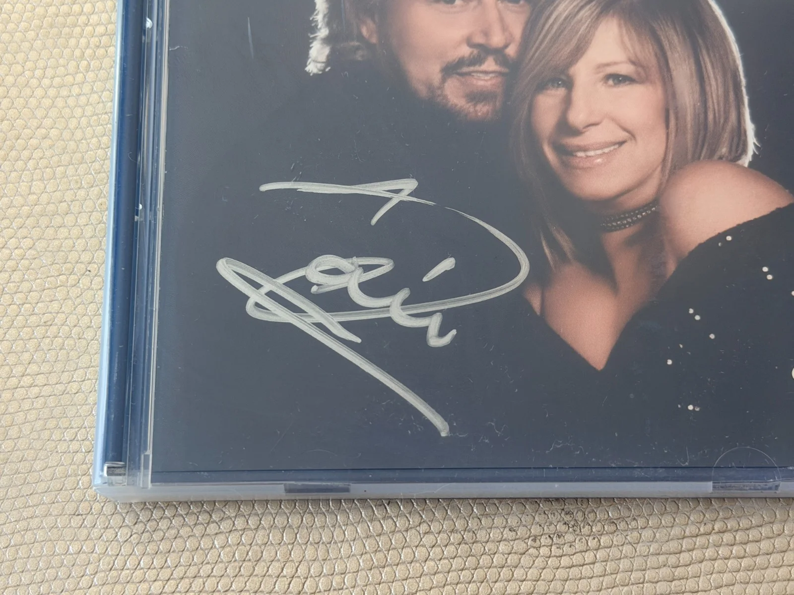 Barbra Streisand Guilty Pleasures Dual Disc CD, SIGNED by Barry Gibb AUTOGRAPHED, изображение 2