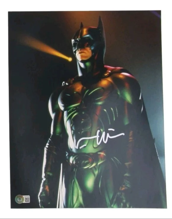 Val Kilmer — Val Kilmer Signed Photo Batman Forever Autograph 11x14 Beckett Cert, image 2