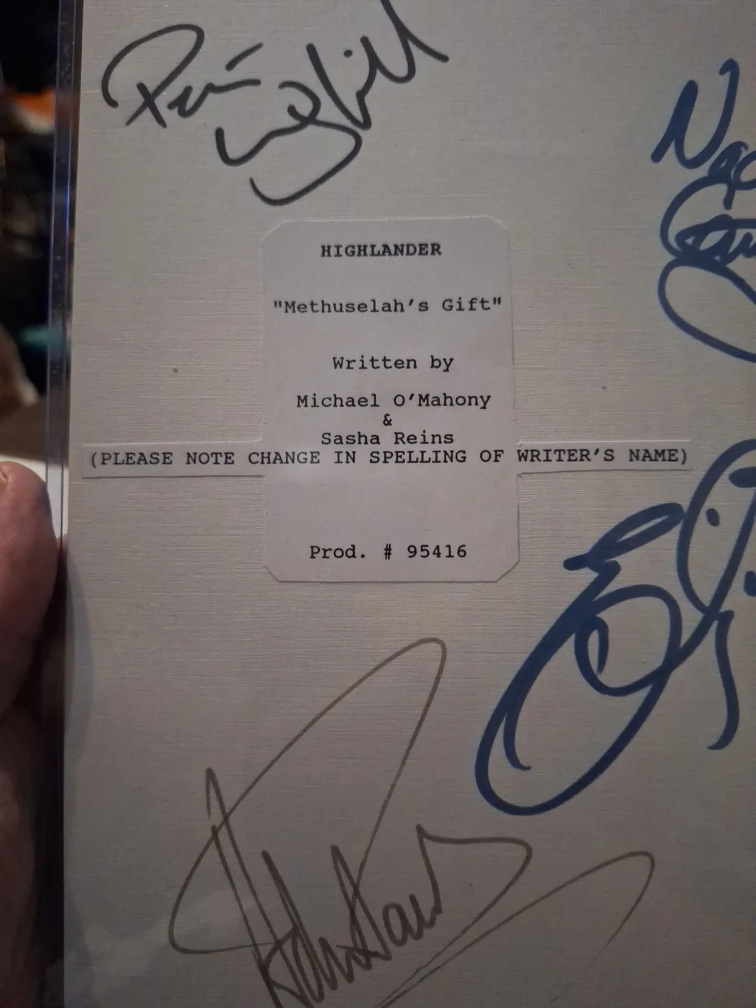 cast — Highlander TV Series Paul Wingfield Gracon Blakey Signed Methuselah Gift Script, image 2