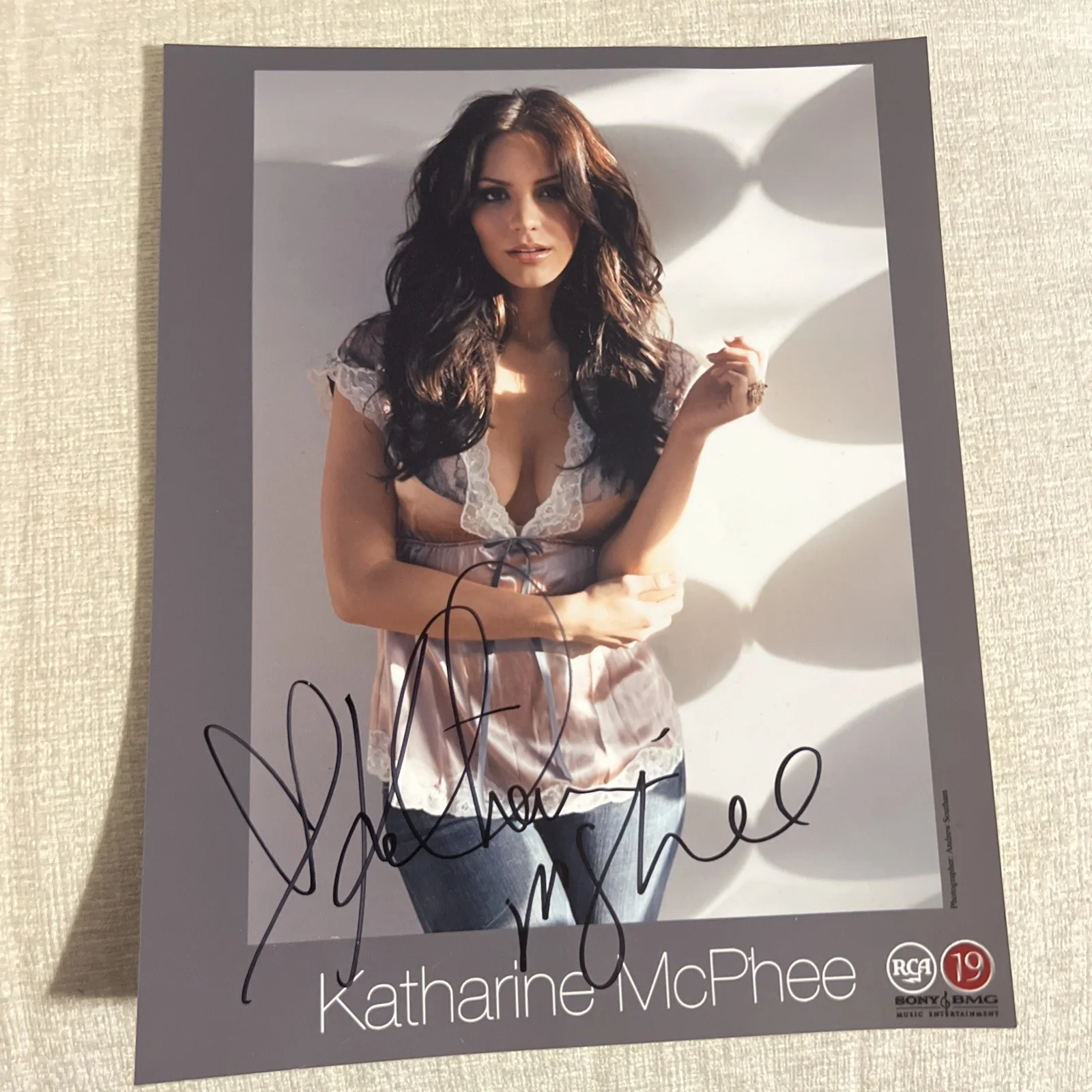 KATHERINE MCPHEE — Katharine McPhee (Actress & Singer) Signed Autographed 8x10 photo