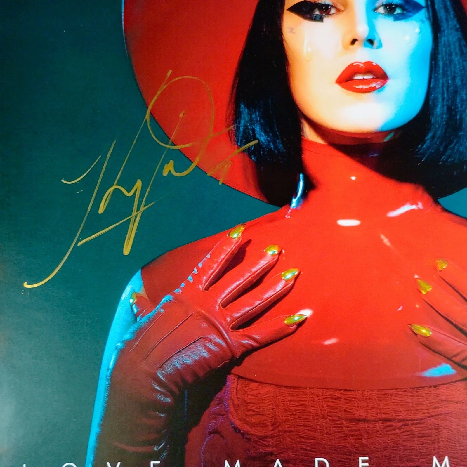 Kat Von D Signed Album Flat Love Made Me Do It Beckett Authentic Autograph COA, изображение 3