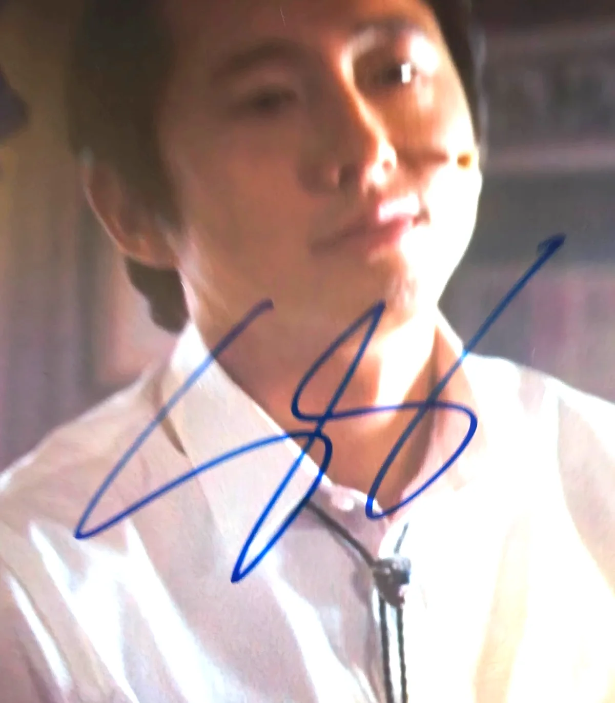 Steve Yeun — STEVEN YEUN SIGNED AUTOGRAPHED 8X10 PHOTO WALKING DEAD BEEF INVINCIBLE BAS COA, изображение 2