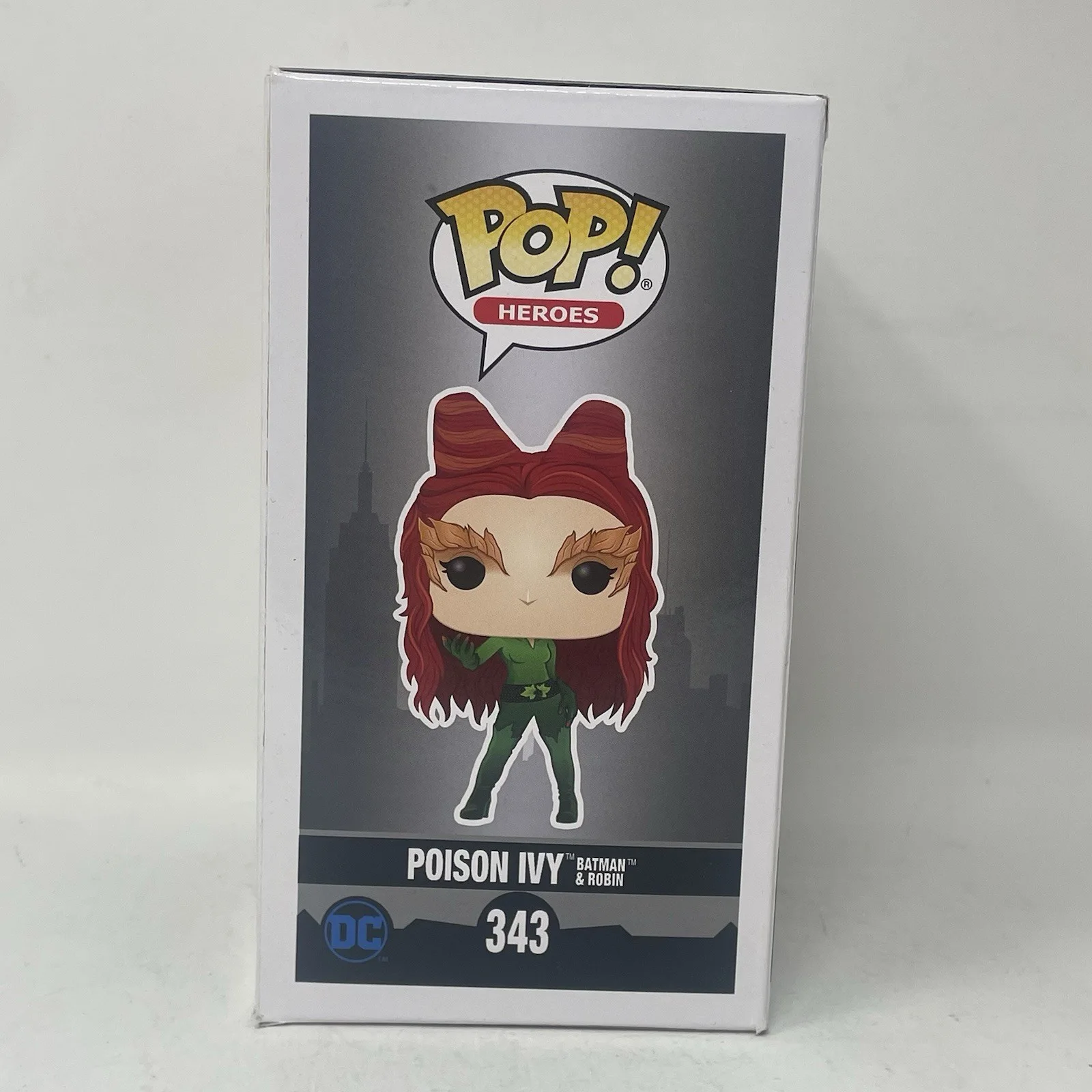 Uma Thurman — Signed Funko Pop #343 Batman and Robin Poison Ivy Uma Thurman CA COA, image 2