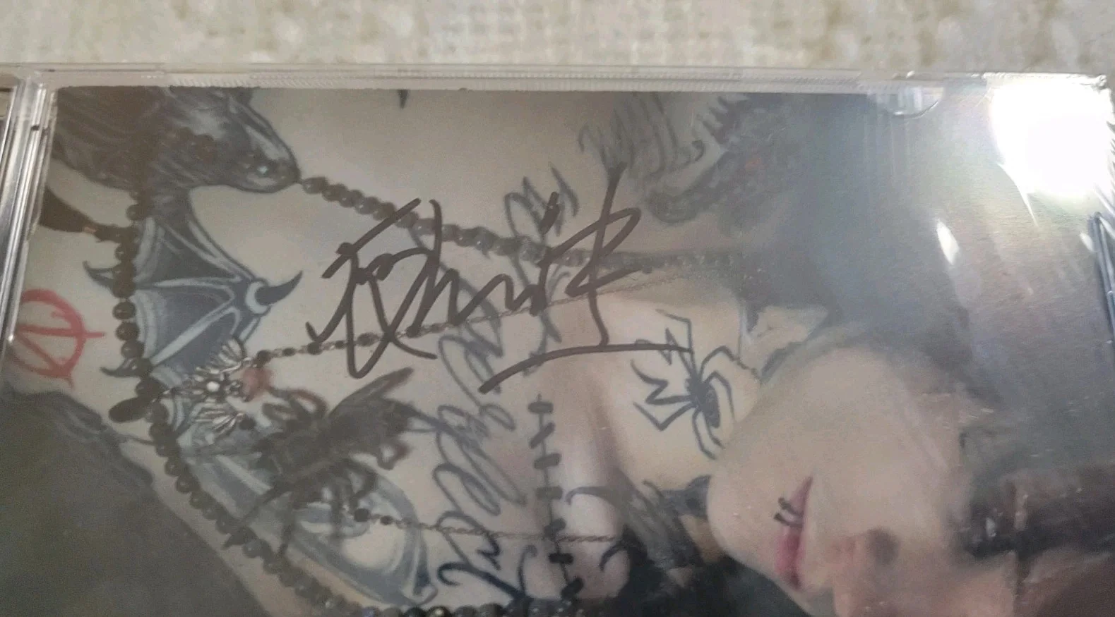 Johnnie Guilbert SIGNED Violent Dreams CD SEALED BRAND NEW, image 2