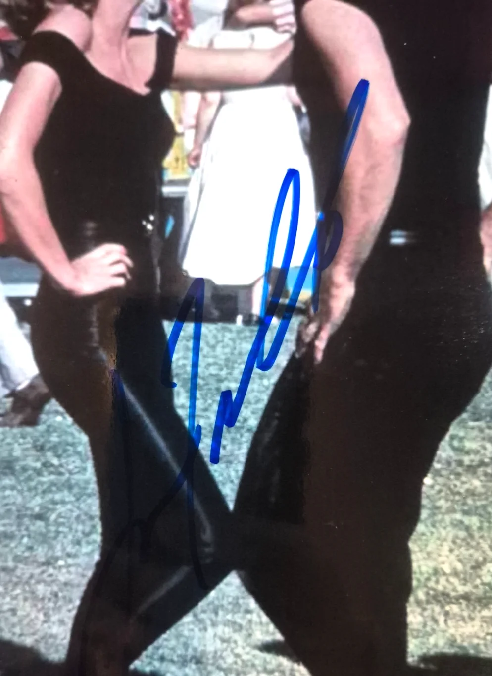 John Travolta — JOHN TRAVOLTA SIGNED AUTOGRAPHED 8X10 PHOTO GREASE OLIVIA NEWTON JOHN BAS COA, изображение 2