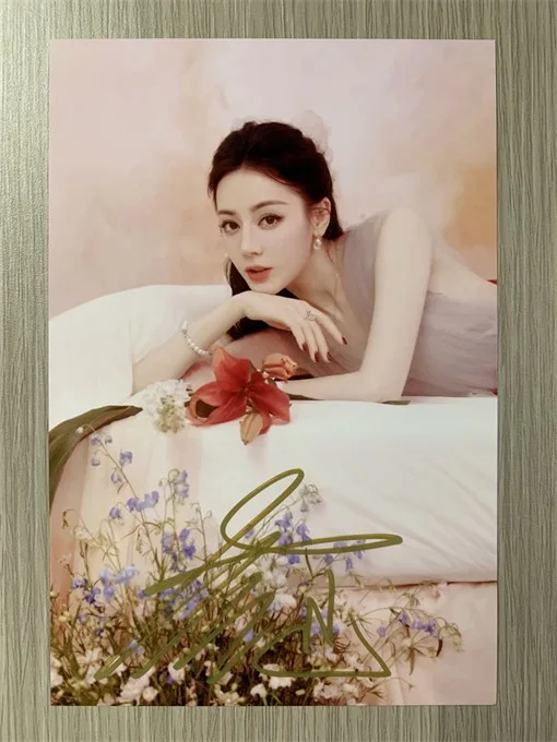 6" Dilraba /迪丽热巴 Hand Signed Autographed Photo Autographs Collection Original, image 5