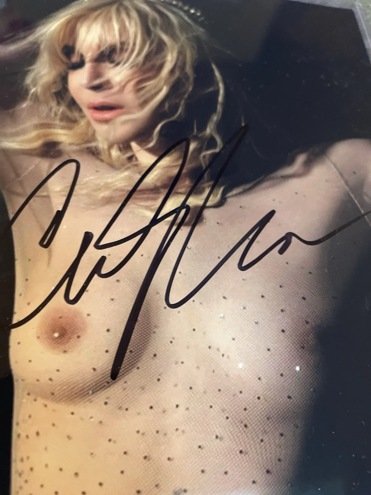 Courtney Love Autograph signed 8x10 Photo With COA, image 2