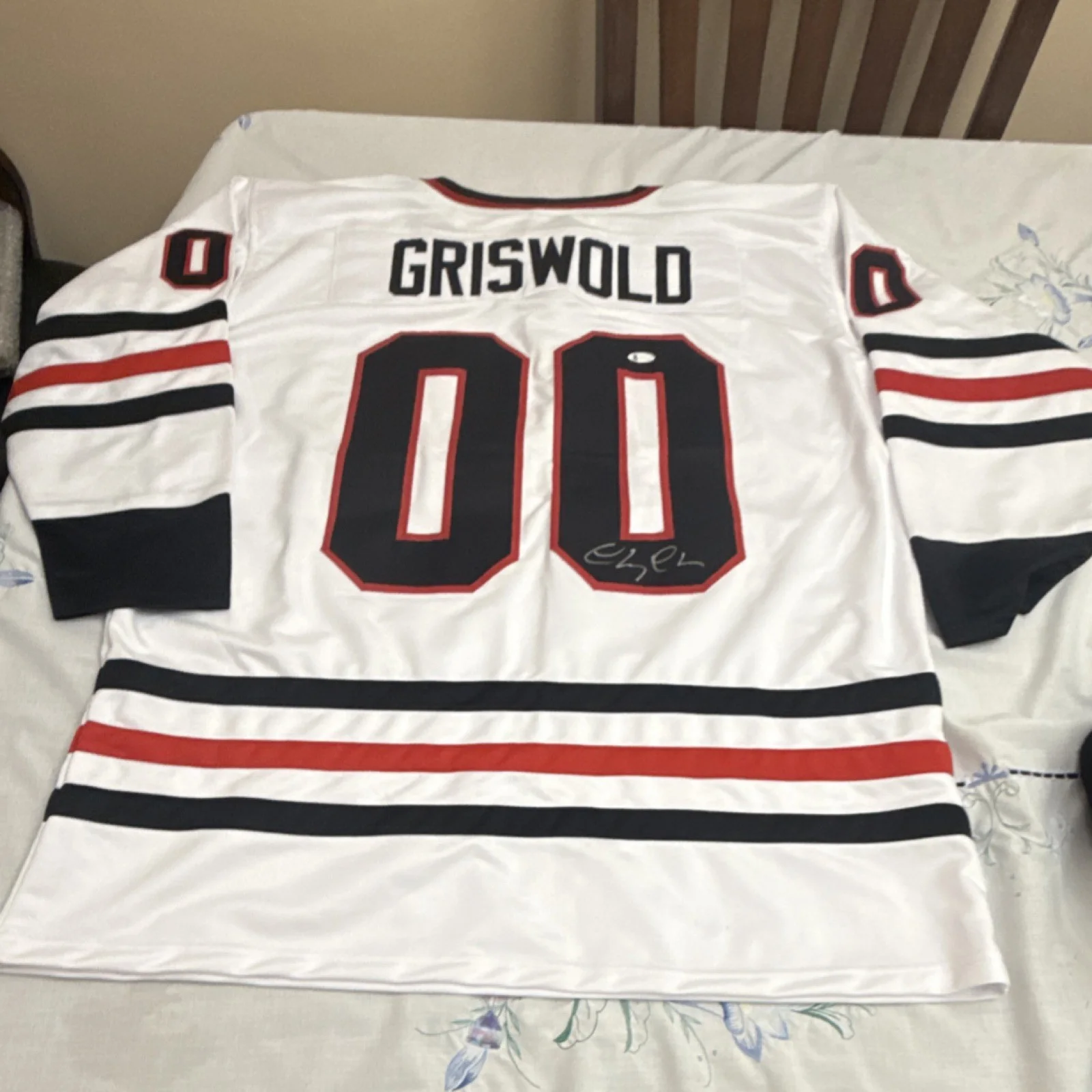 Griswold 00 White Jersey Autographed Beckett Authenticated Chevy Chase, image 5
