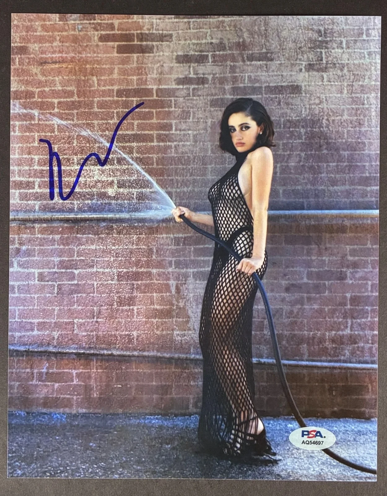 Rachel Sennott — RACHEL SENNOTT SIGNED 8x10 PHOTO PSA DNA AUTOGRAPH PHOTOSHOOT SEXY SEE THRU