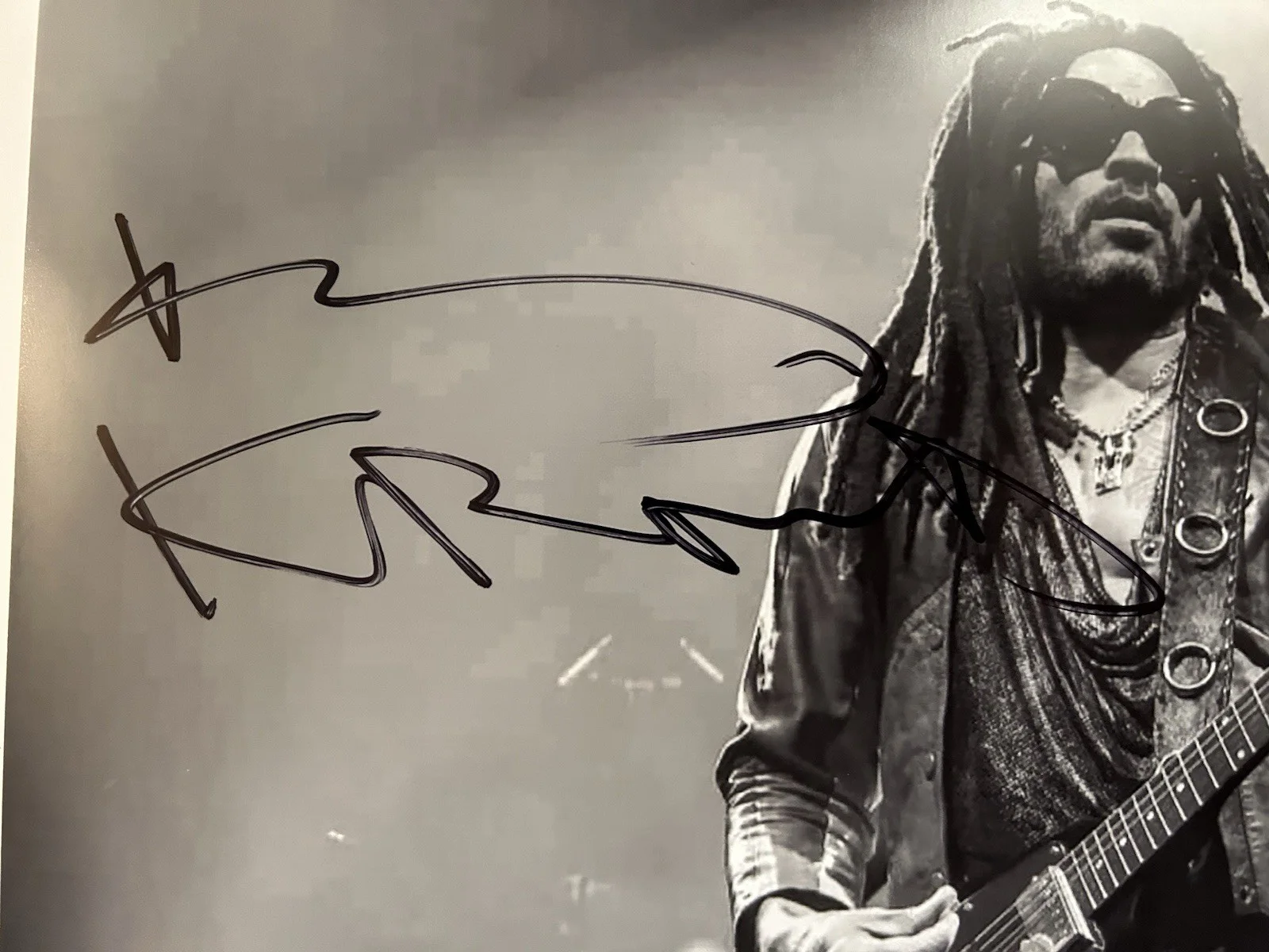 Lenny Kravitz Signed 11x14 Inch Photo RockNRoll Autograph W/ Proof Pic, изображение 2