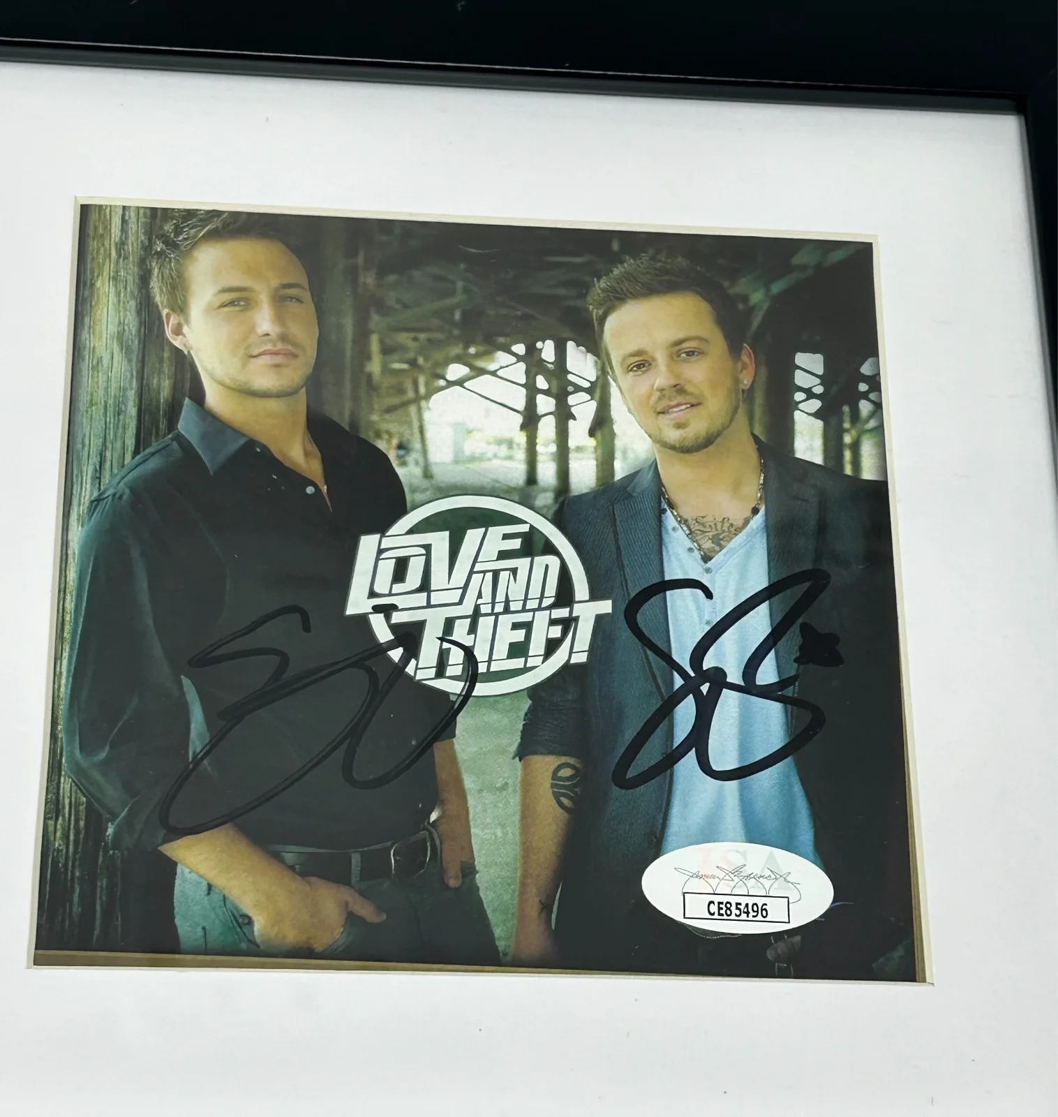 Love and Theft signed Self Titled CD Cover Framed JSA COA, image 2