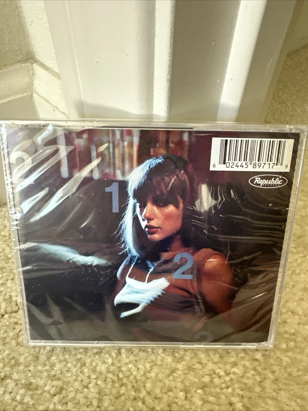 Sealed Taylor Swift Midnights Moonstone Blue CD Autograph hand Signed Photo NEW, image 3