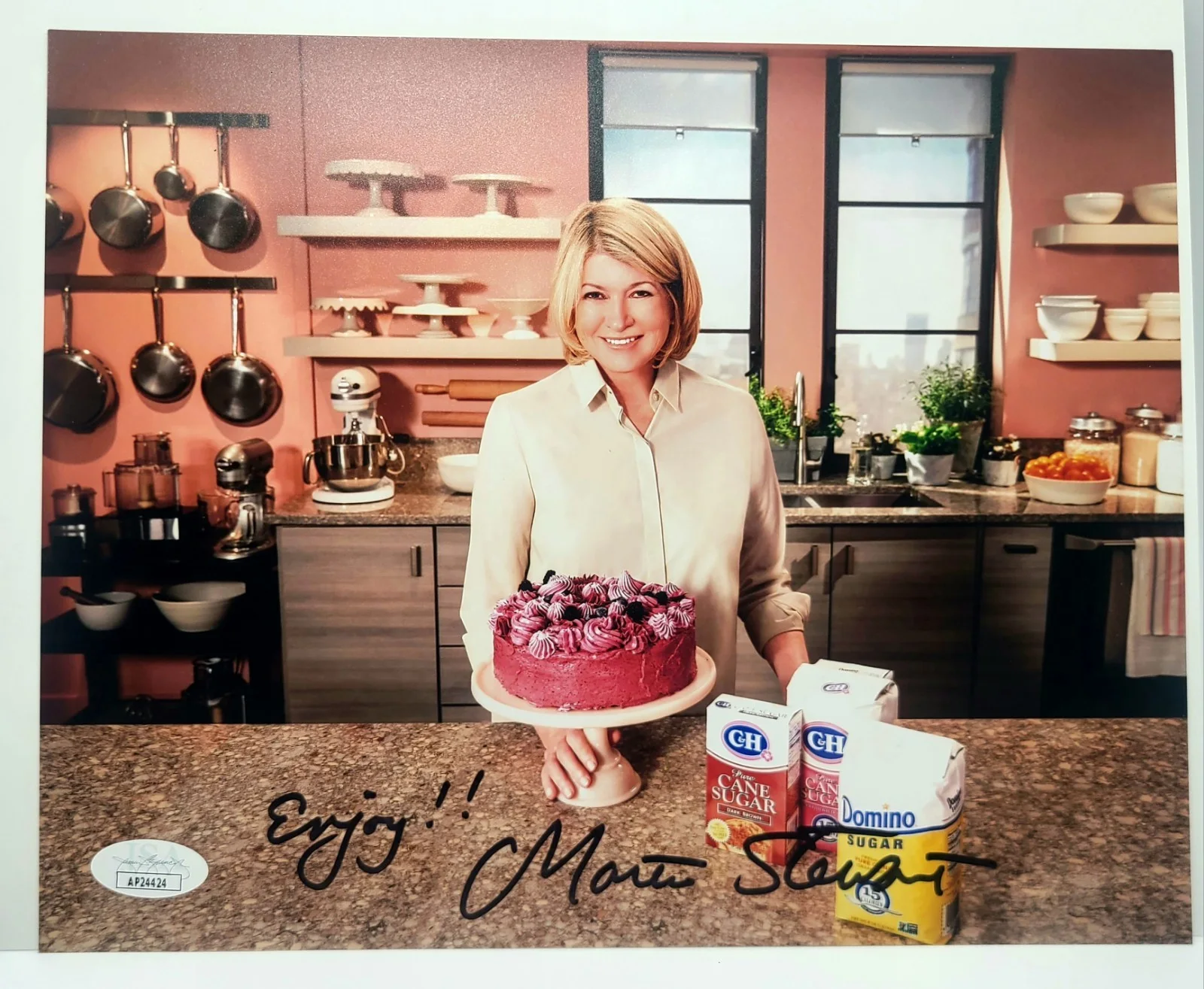 Martha Stewart — Martha Stewart Signed 8x10 Photo JSA COA Autograph Living Show Host, image 3