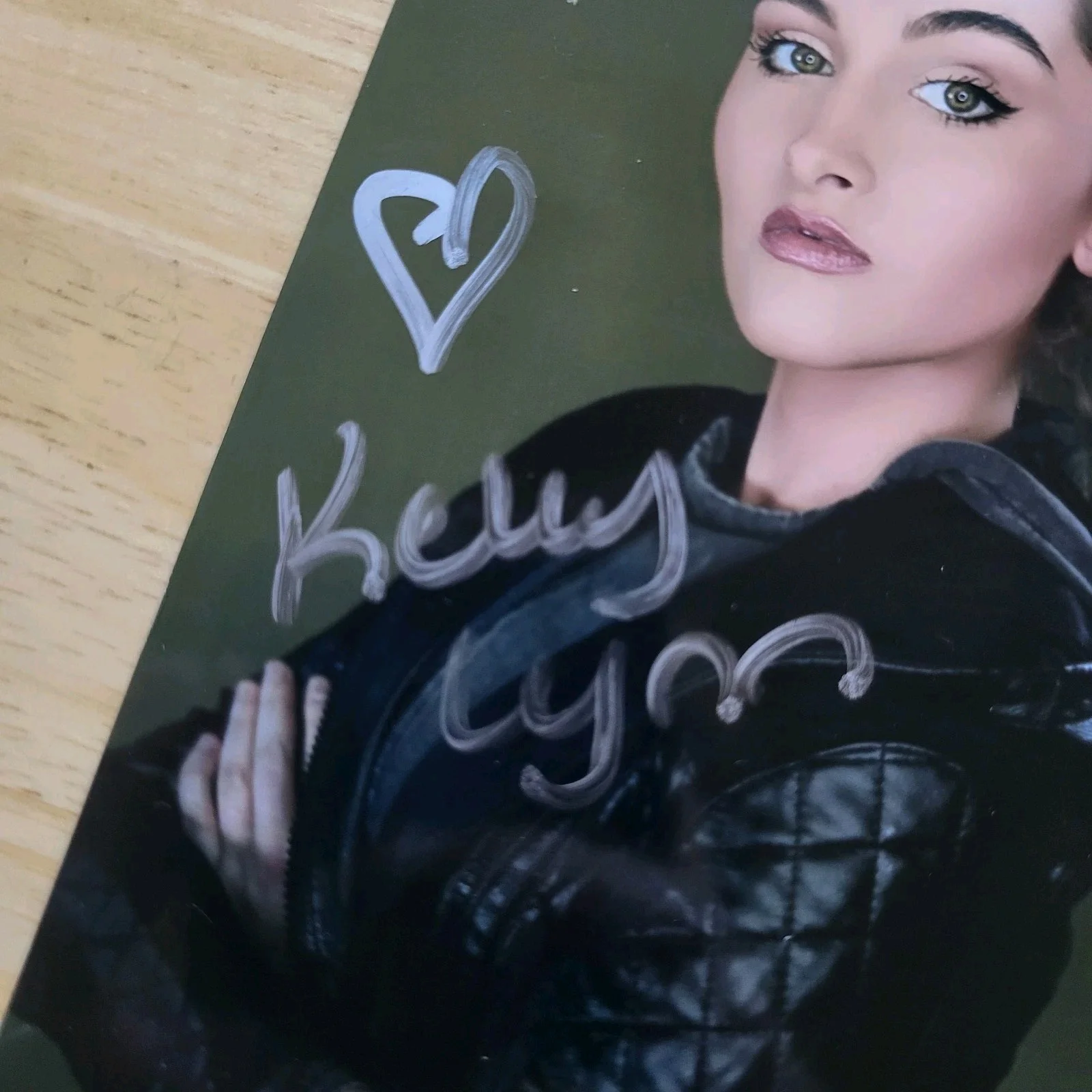 Kelly Lynn Reiter — Kelly Lynn Reiter The Hunger Games District 12 Girl Hand Signed 4x6 Autograph, изображение 2