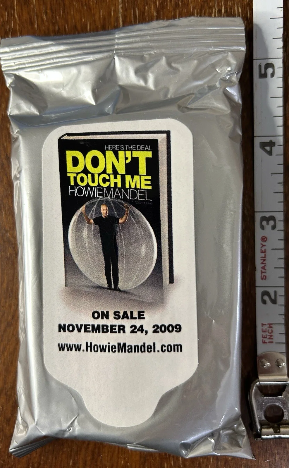 Howie Mandel — Howie Mandel Signed 10x8 Color Photo + “Don’t Touch Me Promo Wipes + Ticket Stub, изображение 5