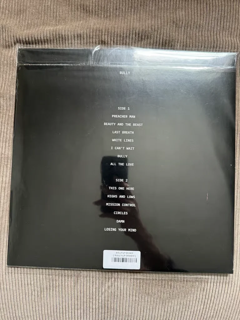 Brand New Ye “Bully” Signed Autographed Vinyl LP in Sleeve, изображение 2