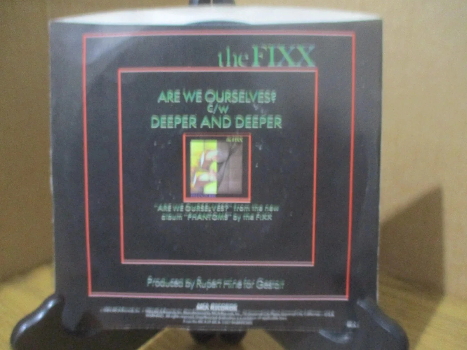 THE FIXX AUTHENTIC AUTOGRAPHED/SIGNED VINYL 45 RECORD BY ENTIRE BAND, image 3
