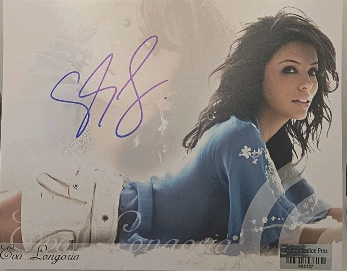 Eva Longoria — Eva Longoria Autographed Original TV Photo Authentication Pros Certificate, image 4