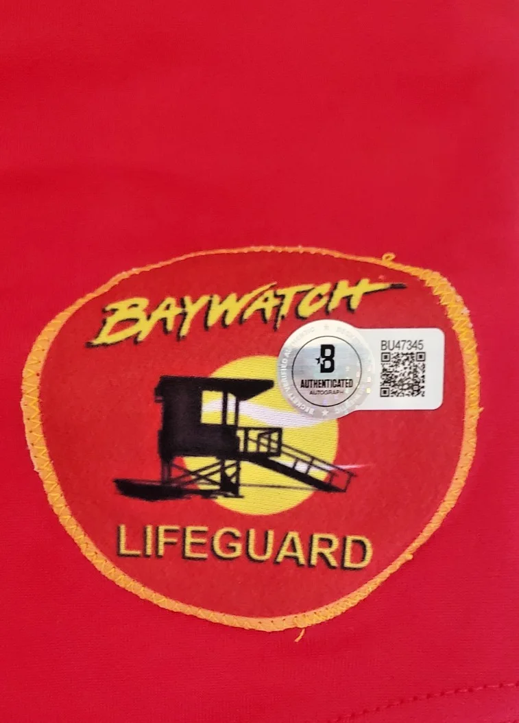 Carmen Electra — Carmen Electra signed Baywatch Replica Red Bathing Suit - BACV CERTIFIED BU47345, изображение 2