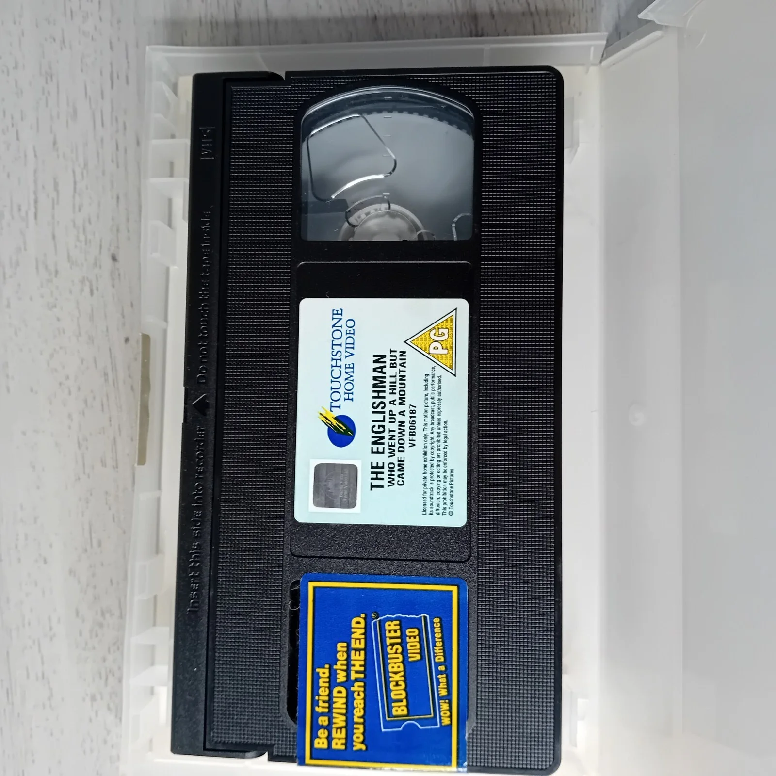 THE ENGLISHMAN WHO CAME UP A HILL EX RENTAL BIG BOX VHS - RARE RETRO VIDEO TAPE, изображение 2