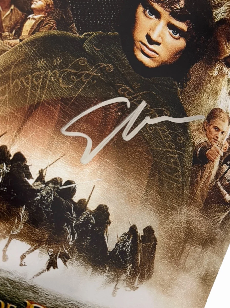 Elijah Wood — ELIJAH WOOD SIGNED AUTOGRAPH LORD OF THE RINGS 12x18 PHOTO MOVIE POSTER w/ PROOF, изображение 5