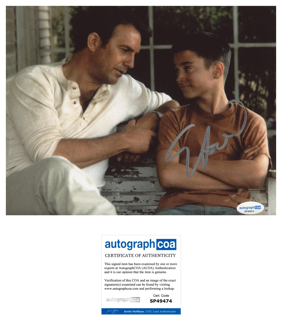 Elijah Wood — Elijah Wood ‘The War’ Signed 8x10 Photo 'Stu Simmons' ACOA