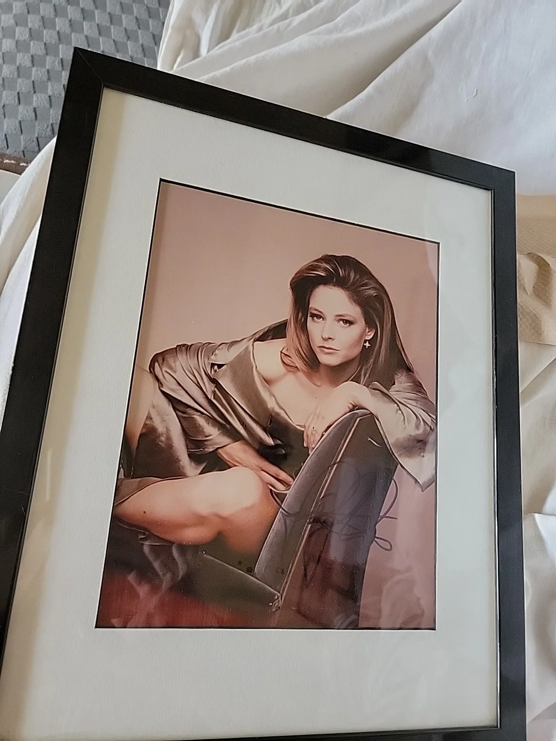 JODY FOSTER — 15 X 12 In JODY FOSTER SIGNED FRAMED AUTOGRAPH PHOTO Field Of Dreams Hawaii COA, изображение 2