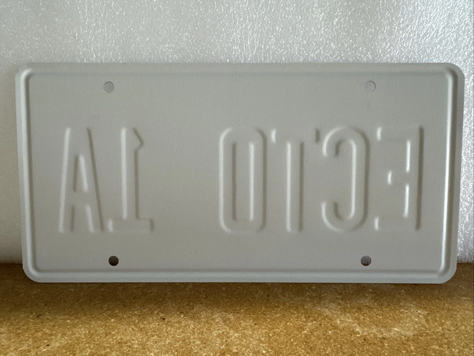Ernie Hudson — Ernie Hudson Autographed Signed Ecto-1A New York License Plate JSA Certified, image 2
