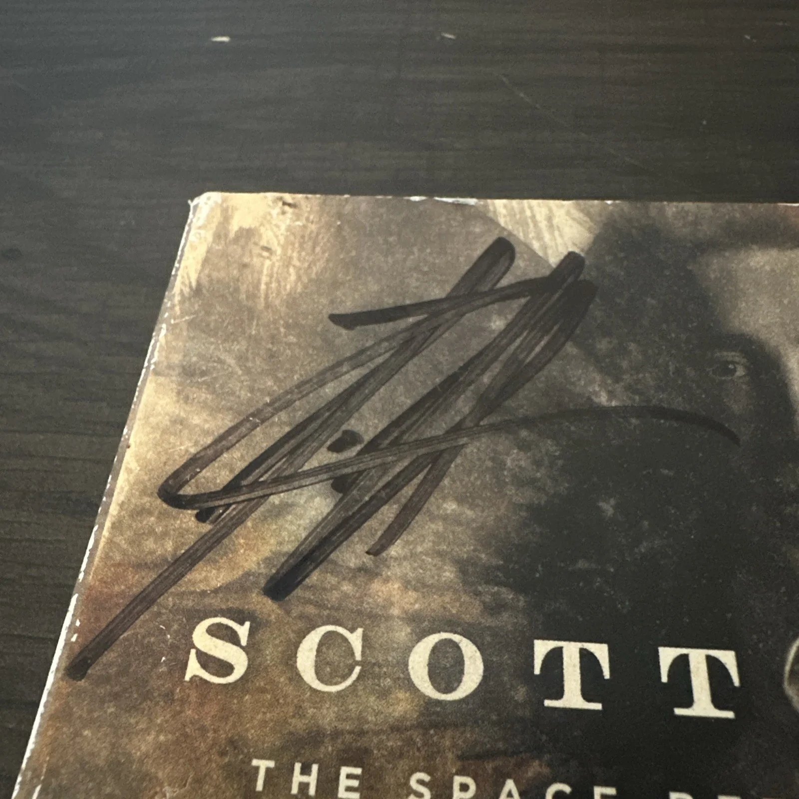 Scott Stapp “The Space Between The Shadows” CD Signed AUTOGRAPH CREED, image 4